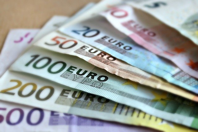Poplatky za takzvané europlatby